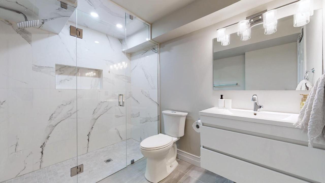 Stunning 2Br Lower Level Unit วอน ภายนอก รูปภาพ